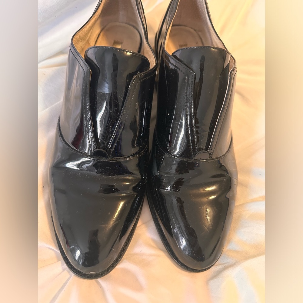 Louise Et Cie patent leather loafer size 9